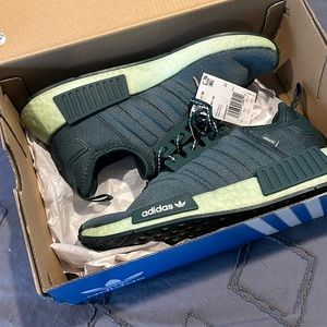 NWT adidas nmd shoes